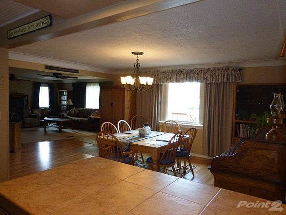 Dining Room with Cove Ceiling