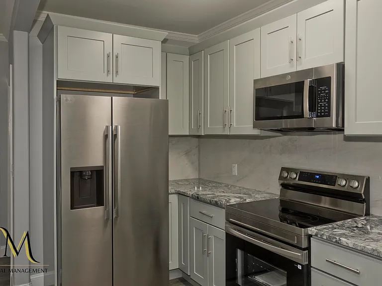 28 Union St #2 — Photo 2