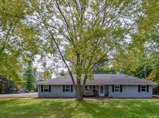 16408 S Lily Cache Rd, Plainfield, IL 60586