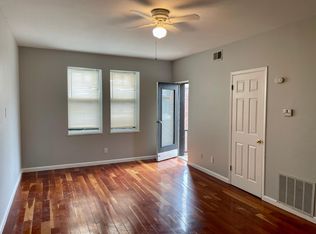 5843 Cabanne Ave #F, Saint Louis, MO 63112