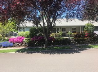290 W Hereford St, Gladstone, OR