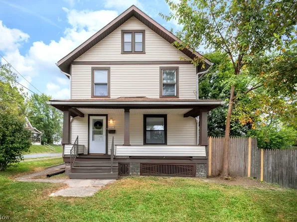 1603 Olive Pl NE, Canton, OH 44705