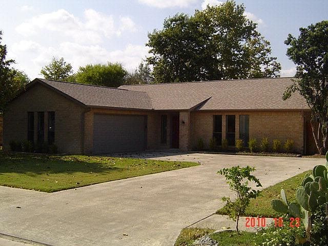 1st image of 623 Summerwood Dr