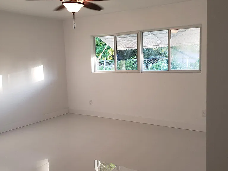 Second huge bedroom.