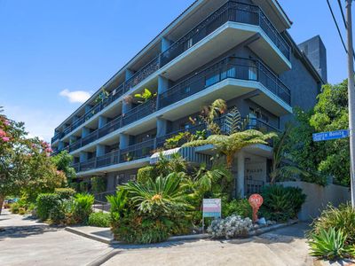 1355 N Sierra Bonita Ave APT 310, West Hollywood, CA, 90046