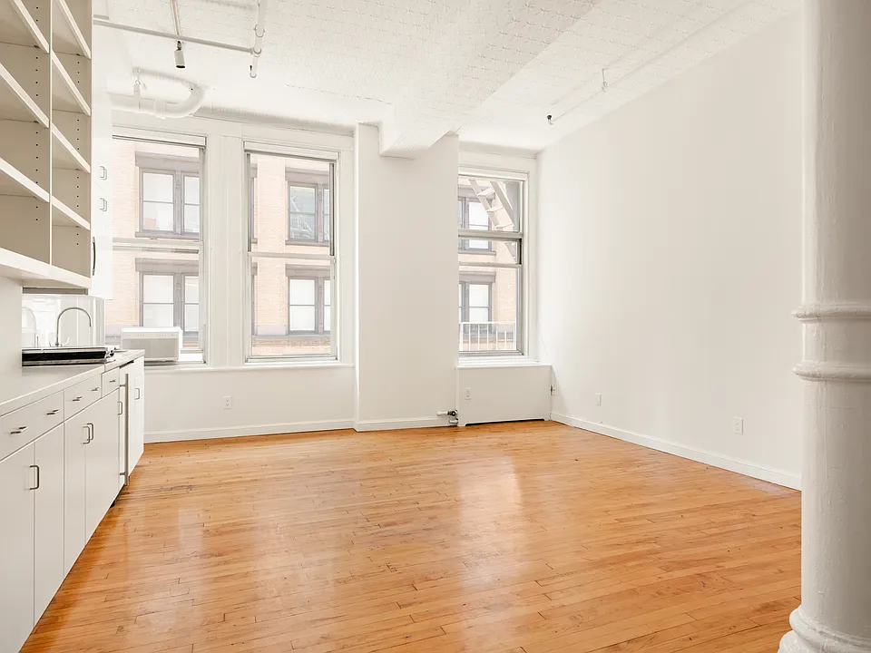 139 Spring St #3A