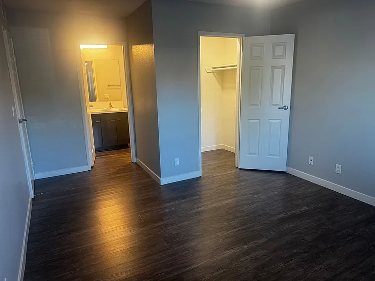 Corona Pointe Resort — Photo 240