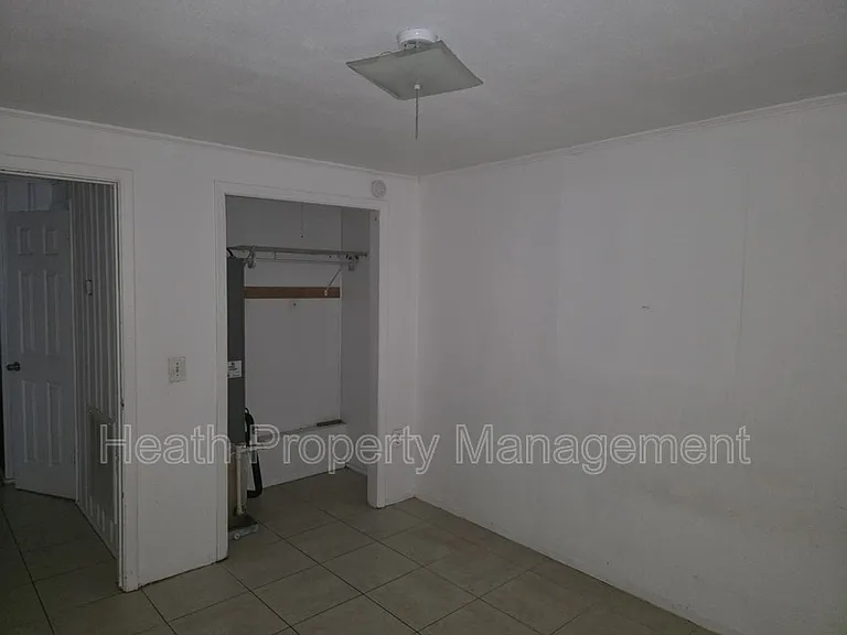 504 6th Ave NW — Photo 7