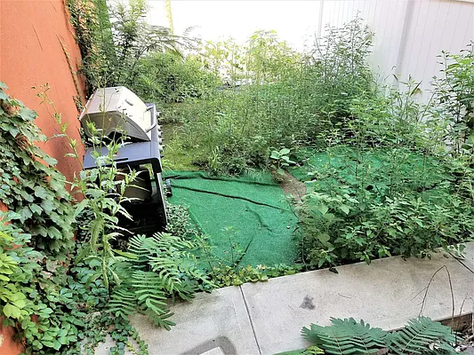 Rented by The Hamilton Group | media 31