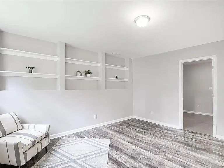 624 Oleander Rd — Photo 23