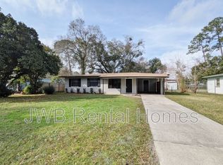 5036 Chadroe Rd, Jacksonville, FL 32210