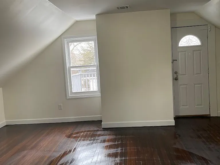 108 Elm St #3 — Photo 18