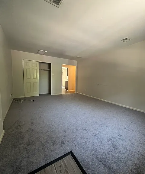 258 S State St #1R — Photo 3