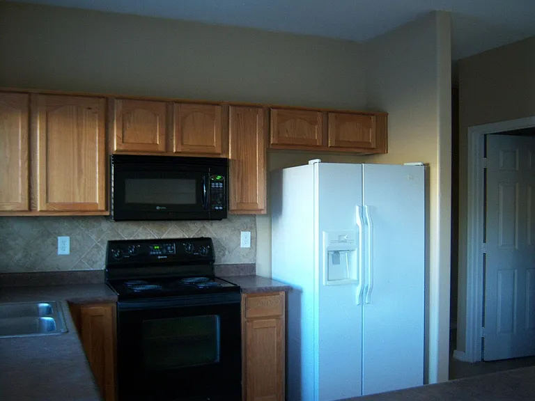 1508 E Heather Dr — Photo 14