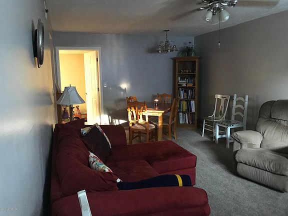 3rd image of 4208 Wisteria Landing Cir