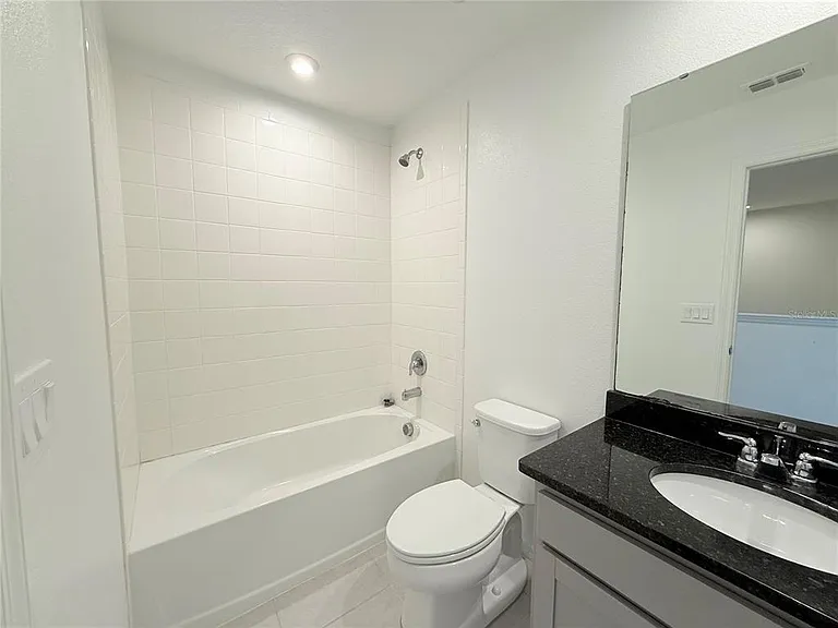 16527 Prairie School Dr — Photo 37
