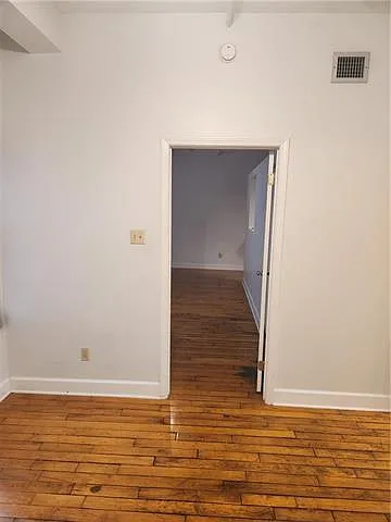 1111 S Peters St #218 — Photo 6