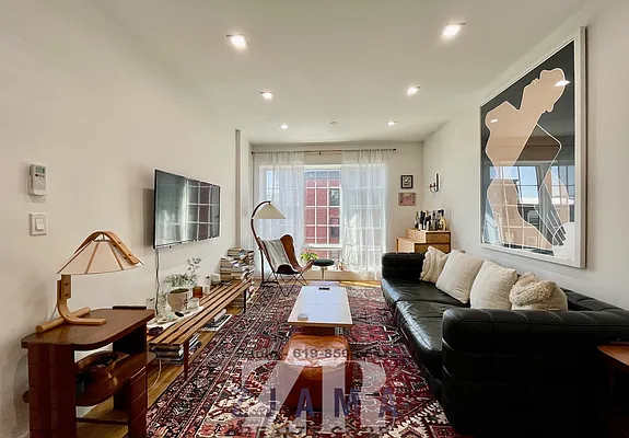 Rented by Zjama Realty Corp | media 1