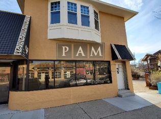 5527 W North Ave, Milwaukee, WI 53208