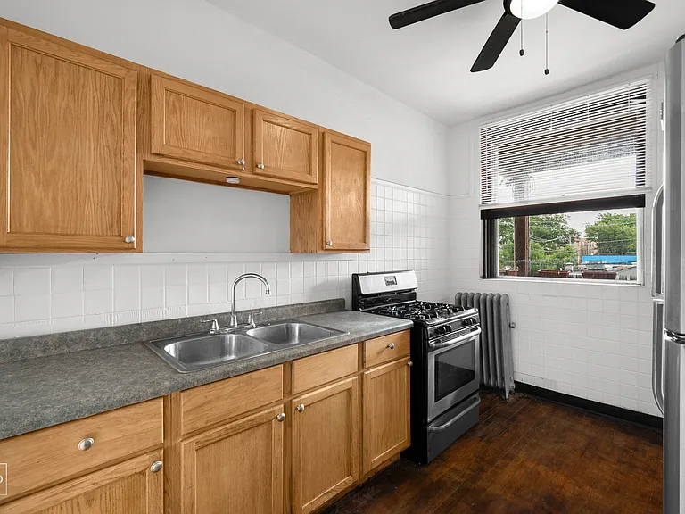 3205 N Cicero Ave #2 — Photo 11
