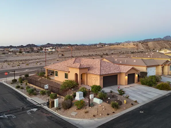 2661 Steamship Dr, Bullhead City, AZ 86429