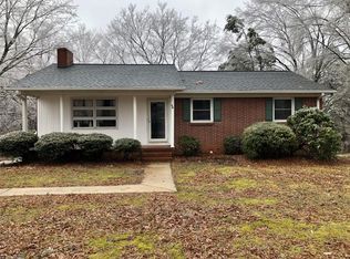46 Robinhood Cir, Pfafftown, NC 27106