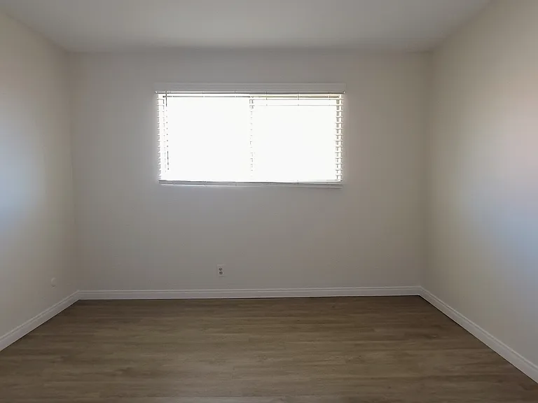 8633 Lake Murray Blvd #7-1 — Photo 10