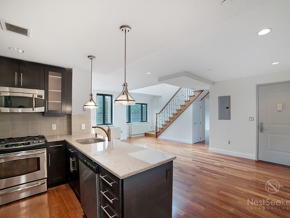 1st image of 83-30 Kew Gardens Rd #B