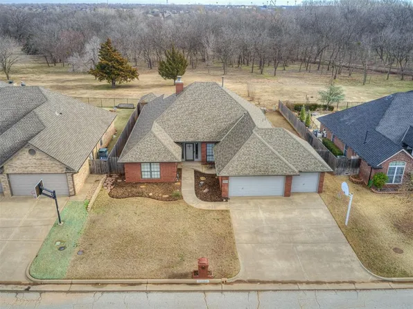12904 Meadow Crest Dr, Oklahoma City, OK 73170
