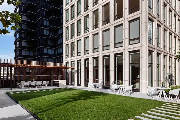 Rented by Douglas Elliman | media 31