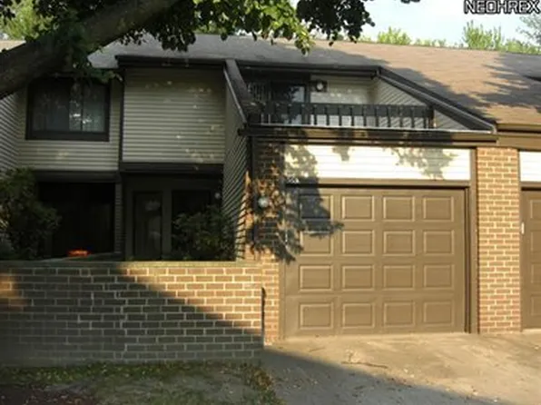 565 Bartow Ln #173, Richmond Heights, OH 44143