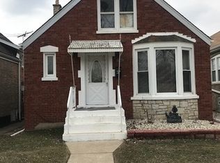 5823 S Kilbourn Ave, Chicago, IL 60629