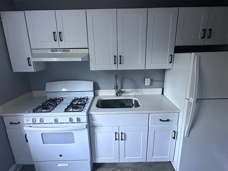 322 E Belvedere Ave #2 — Photo 8