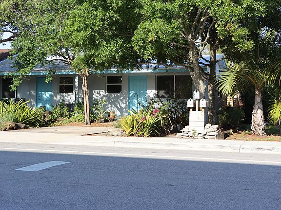 5th image of 709 N K St