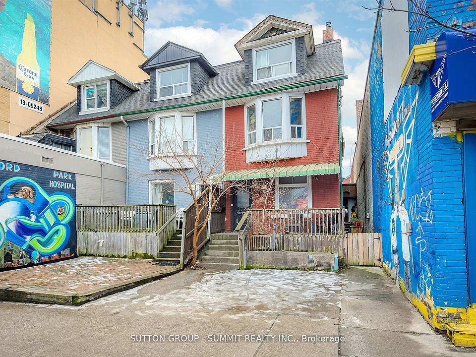 1st image of 811 Bloor St W