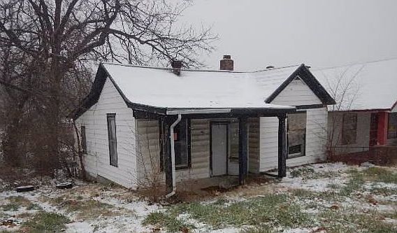2nd image of 2212 Richmond Ave