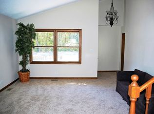 430 W Saint Charles Rd, Lombard, IL 60148