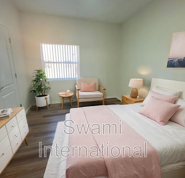 5010 S Figueroa St — Photo 4