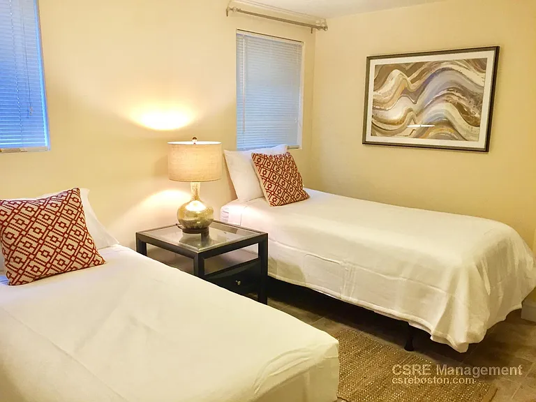 64 Litchfield St #1 — Photo 10
