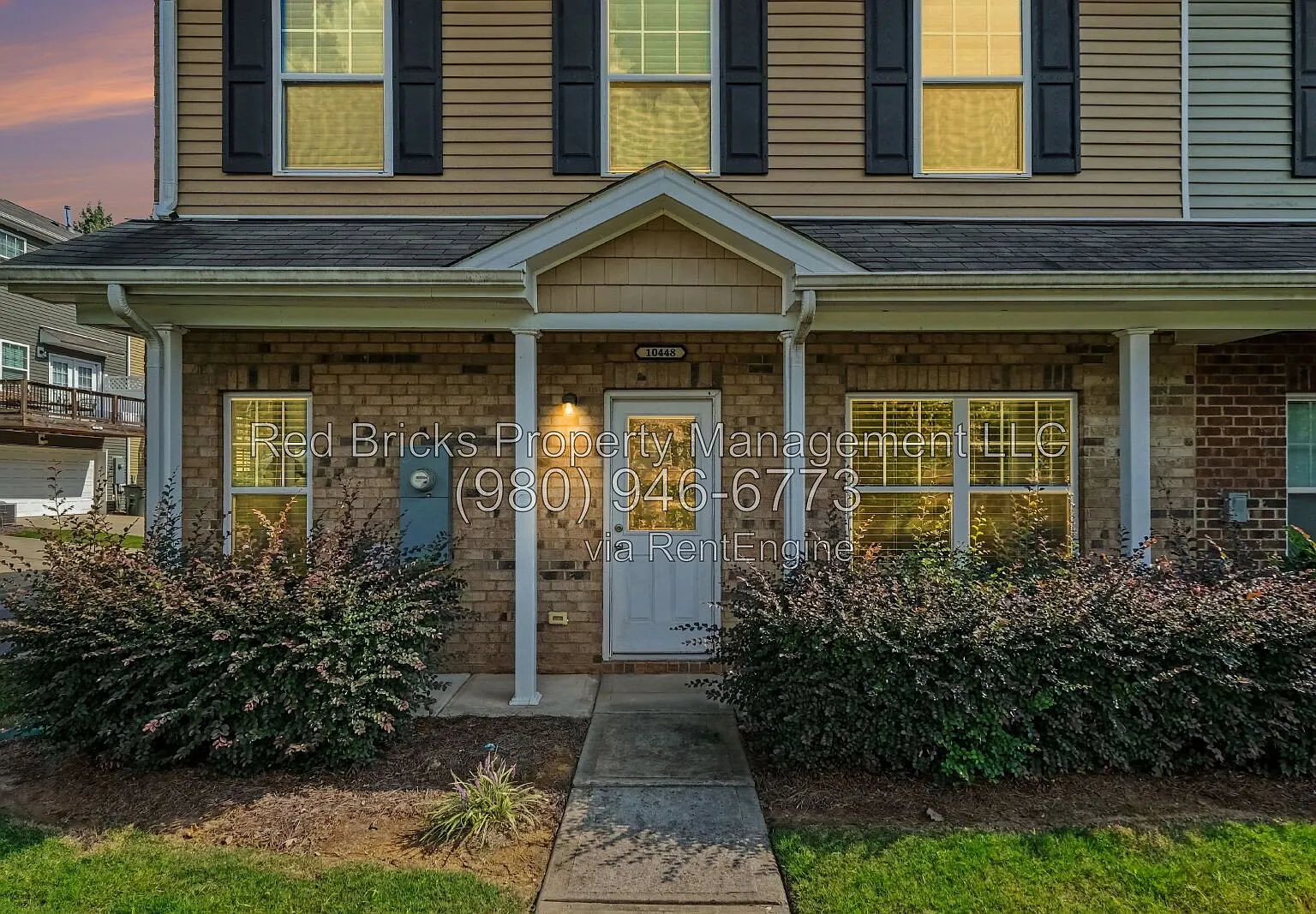 3 bed, 3.0 bath, 1726 sqft, $2,095 — Photo 2