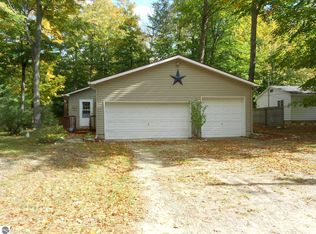 3953 White Birch Dr, Grawn, MI 49637