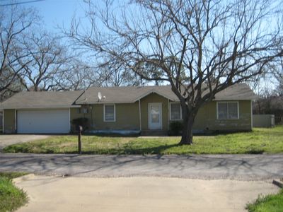 303 N Lamar St, Tioga, TX, 76271