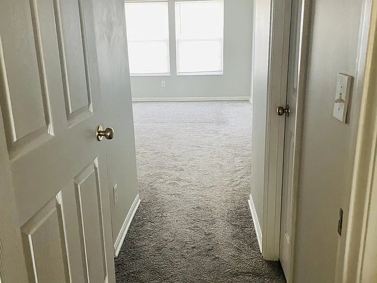 4082 E Village Dr #4082 — Photo 14