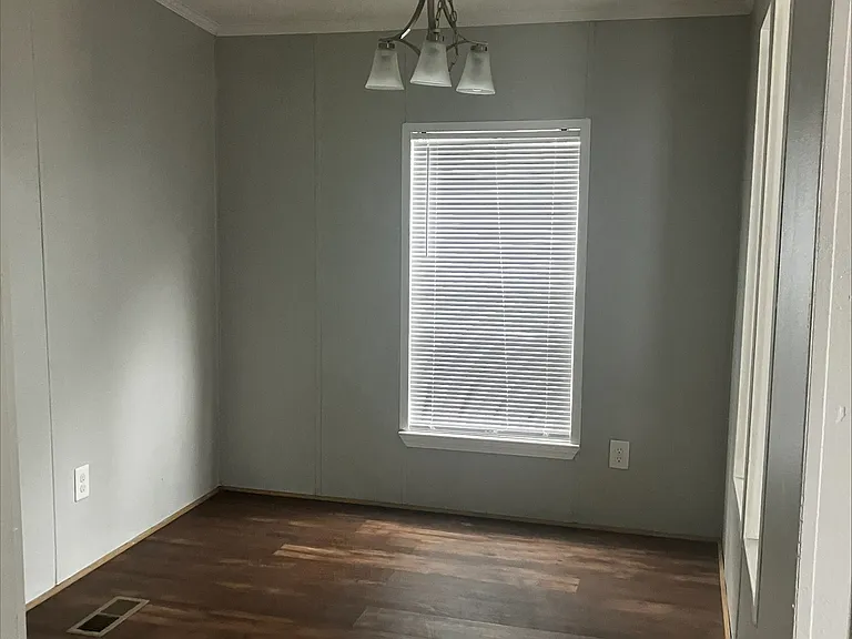 200 Raider Ln #11 — Photo 2