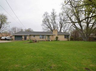1320 W Winona Ave, Warsaw, IN 46580