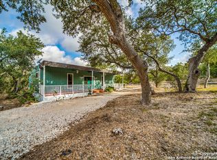 513 County Road 2471, Hondo, TX 78861