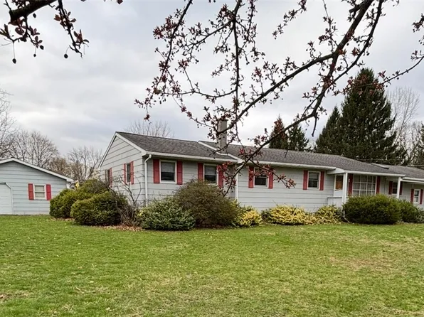 88 Spring St, Waverly, NY 14892