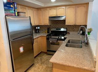 6967 E Gage Ave, Commerce, CA 90040