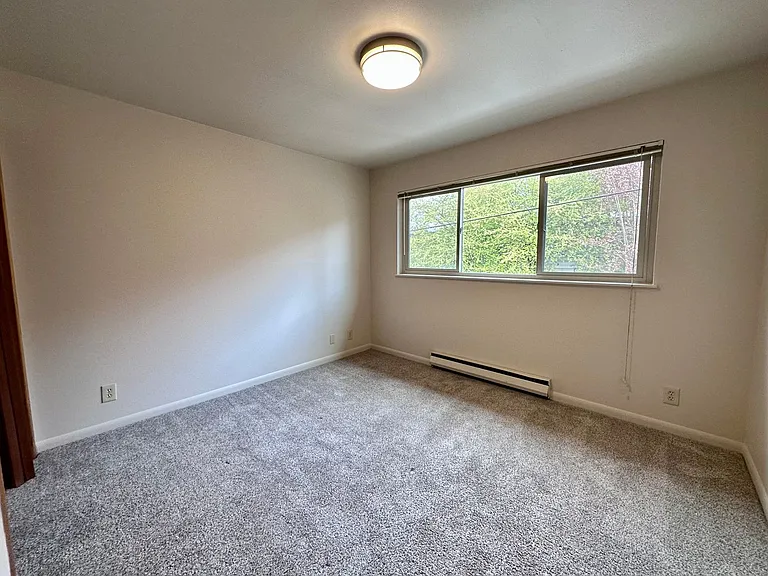 Welcome to Parkwood Apartments! — Photo 8