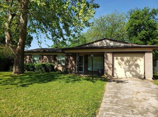 4719 Laurel Ln, Mesquite, TX 75150
